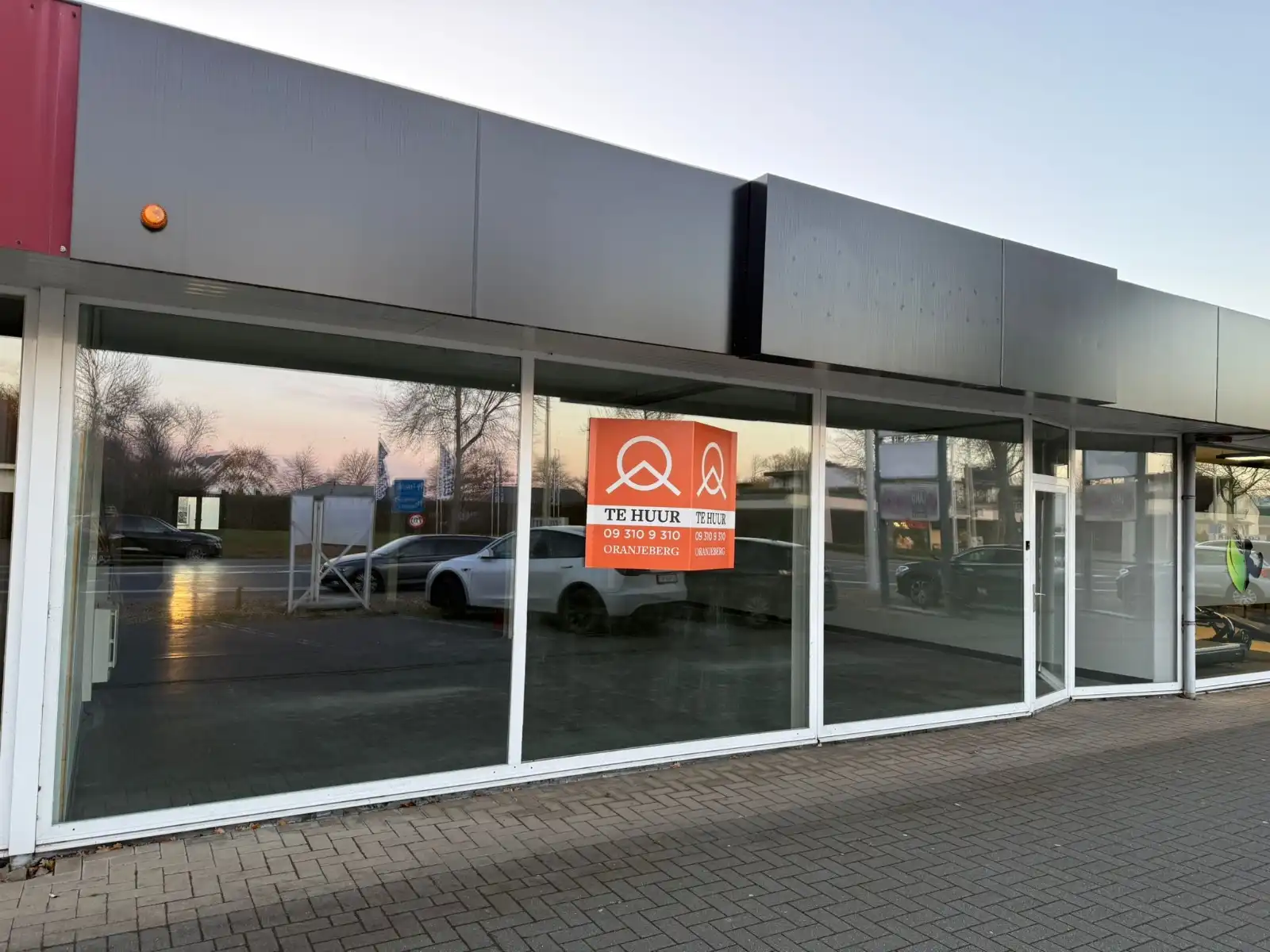 Commerciële ruimte te huur Grote baan 31 - 9920 Lievegem