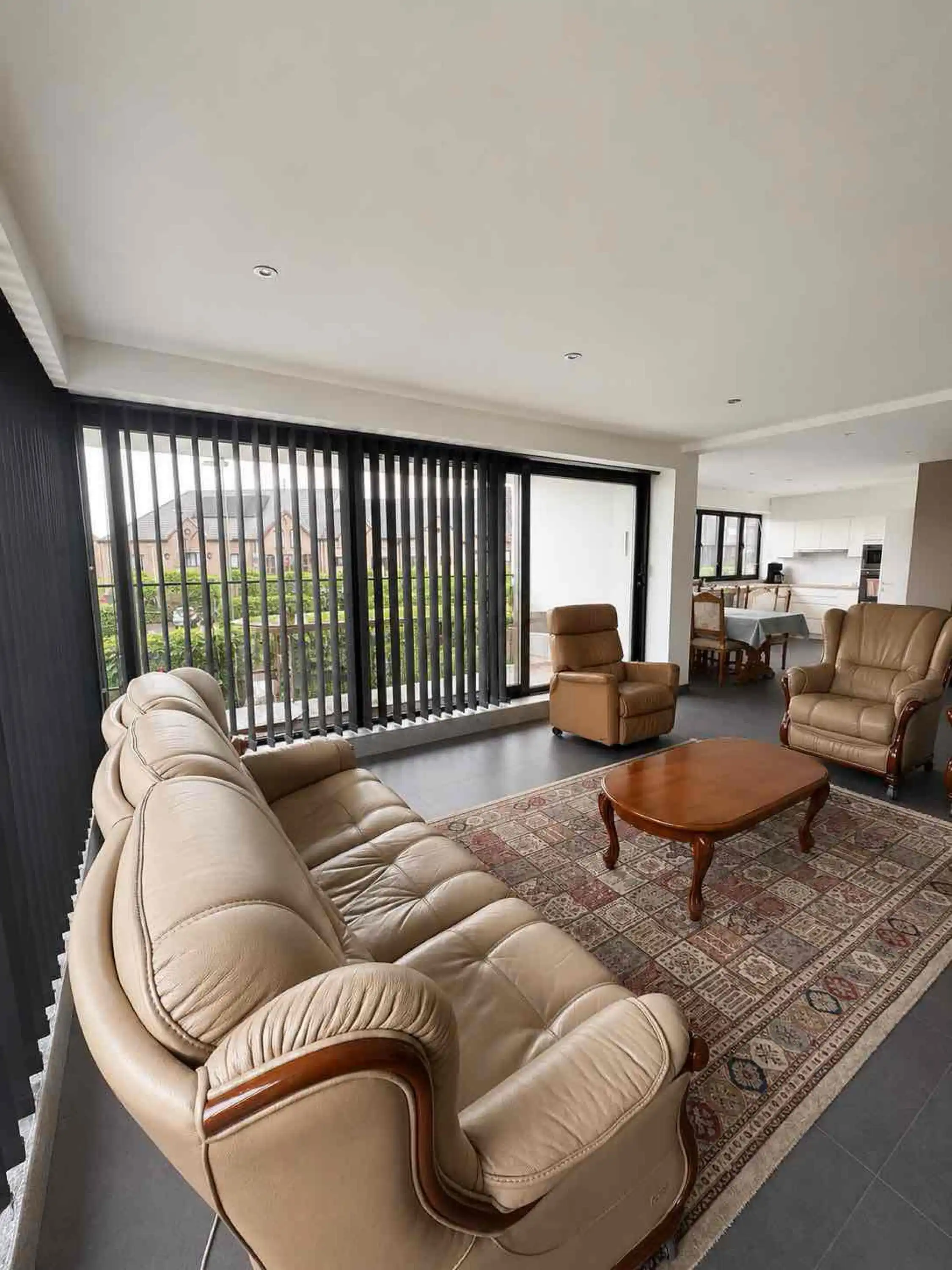 Zeer verzorgd en modern appartement met garagebox te huur foto 7