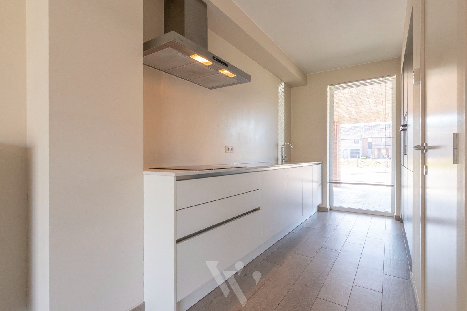 Woning met 3 slpks, tuin en carport foto 8