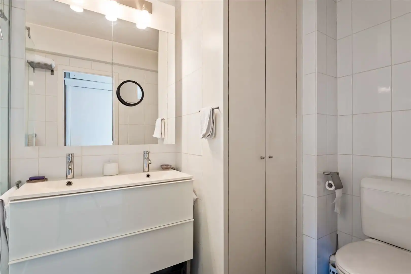 Instapklaar 2 à 3 slaapkamerappartement in goed onderhouden gebouw. foto 12