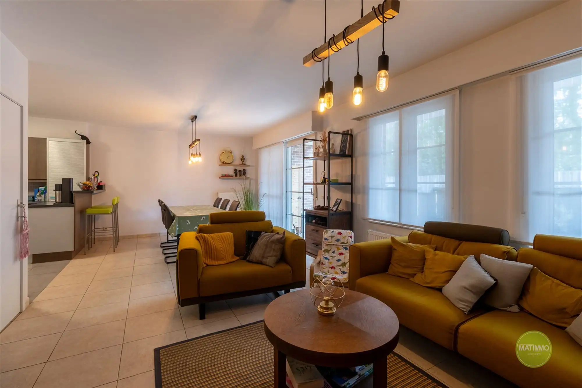 Ruim en energiezuinig gelijkvloers appartement in Meerhout foto 3