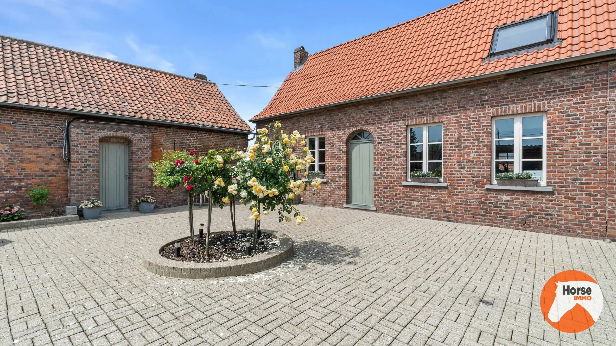 HEIKRUIS - Karaktervolle hoeve met stallen en piste op 1,7ha foto 40