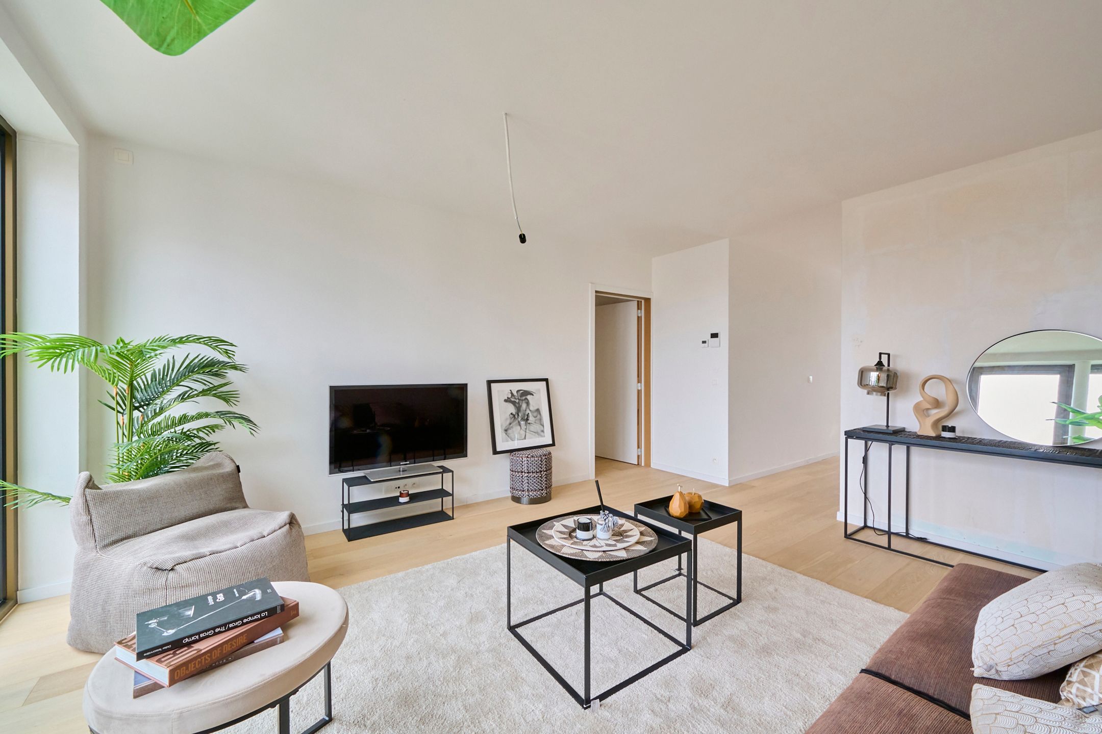 INSTAPKLAAR DOORZONAPPARTEMENT, 108m², 2 SLAAPKAMERS foto 9