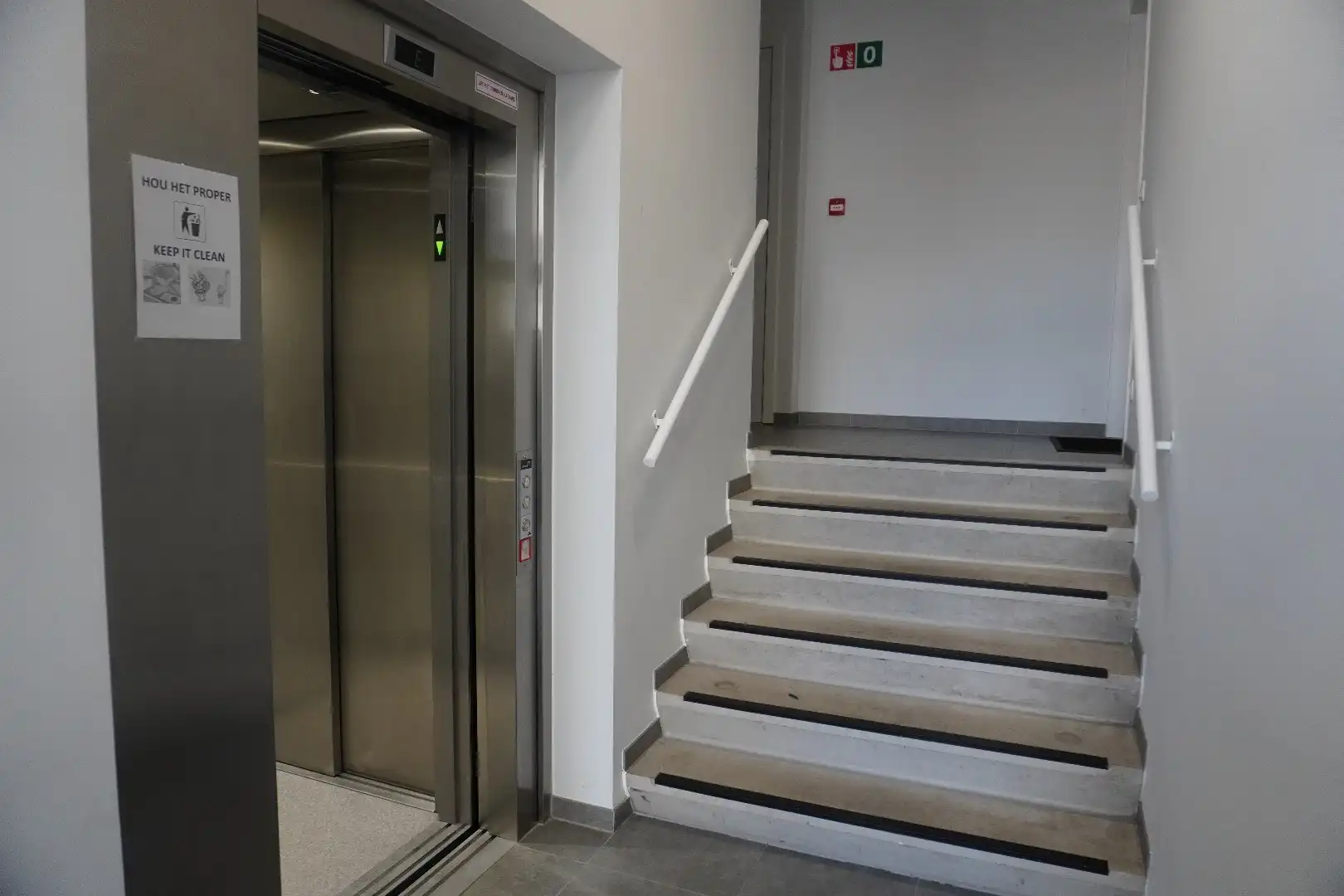 Gelijkvloers energiezuinig nieuwbouwappartement met twee slaapkamers in Lokeren foto 8