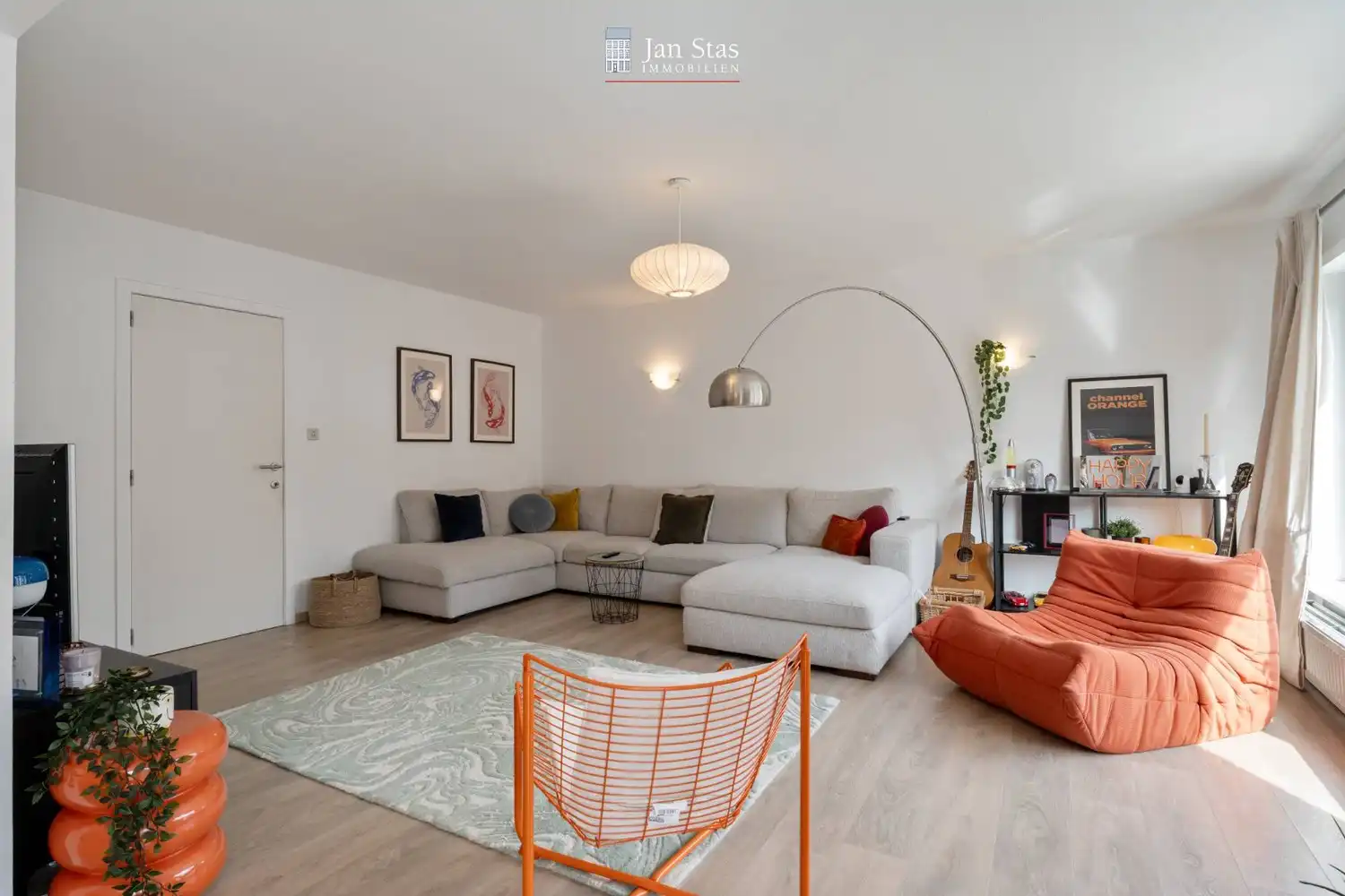 Instapklaar en ruim appartement met 2 slaapkamers en 3 garageboxen nabij de Keizersberg te Leuven ! foto 6