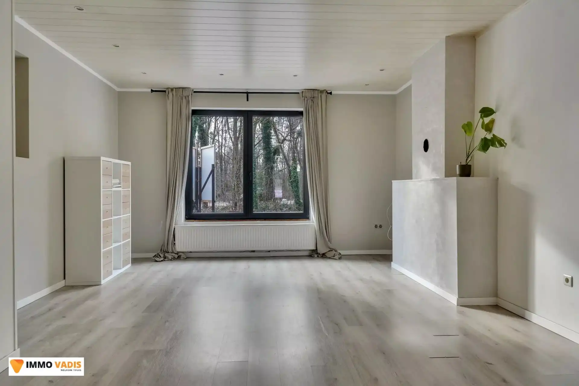 Goed gelegen, gerenoveerde en instapklare woning foto 2