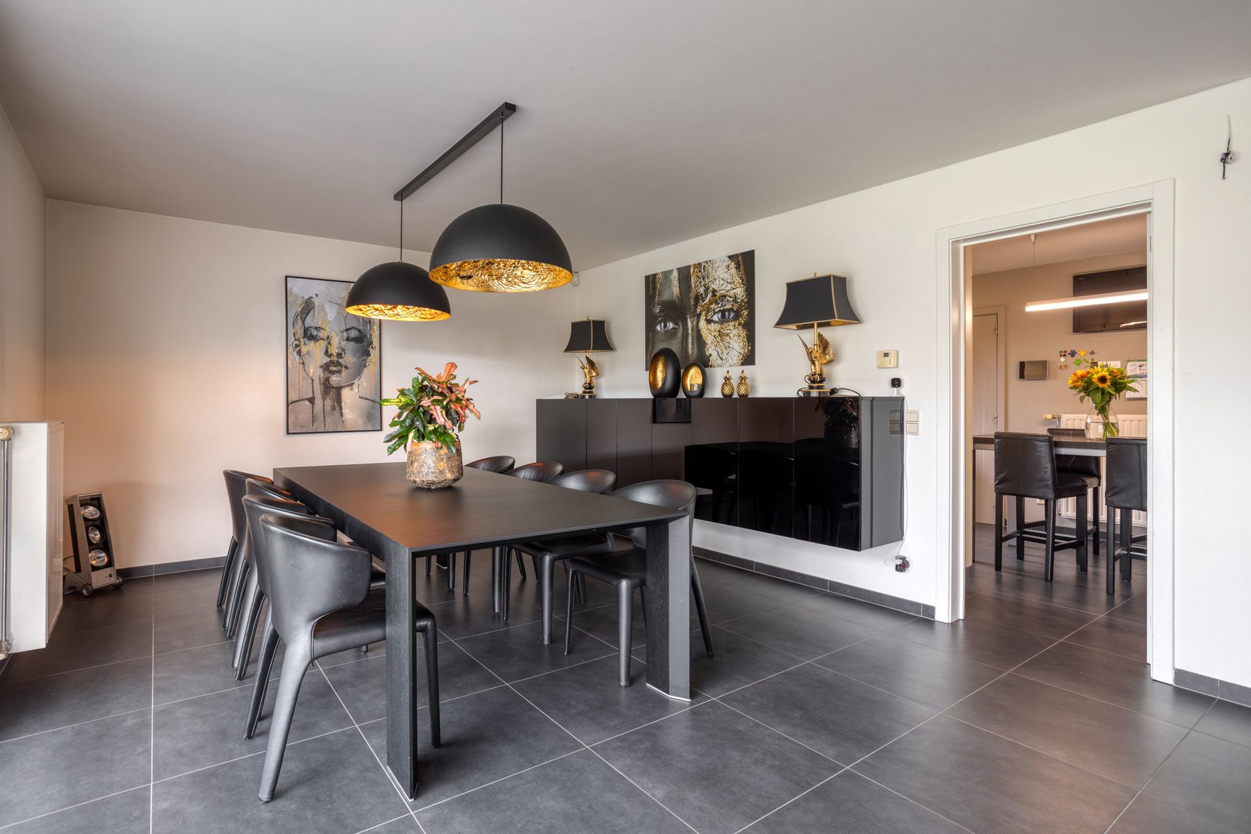 Landelijk gelegen ruime villa op 11a foto 7