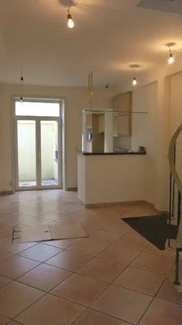Vernieuwde 3-slaapkamerwoning te huur in het centrum van Brugge foto 3