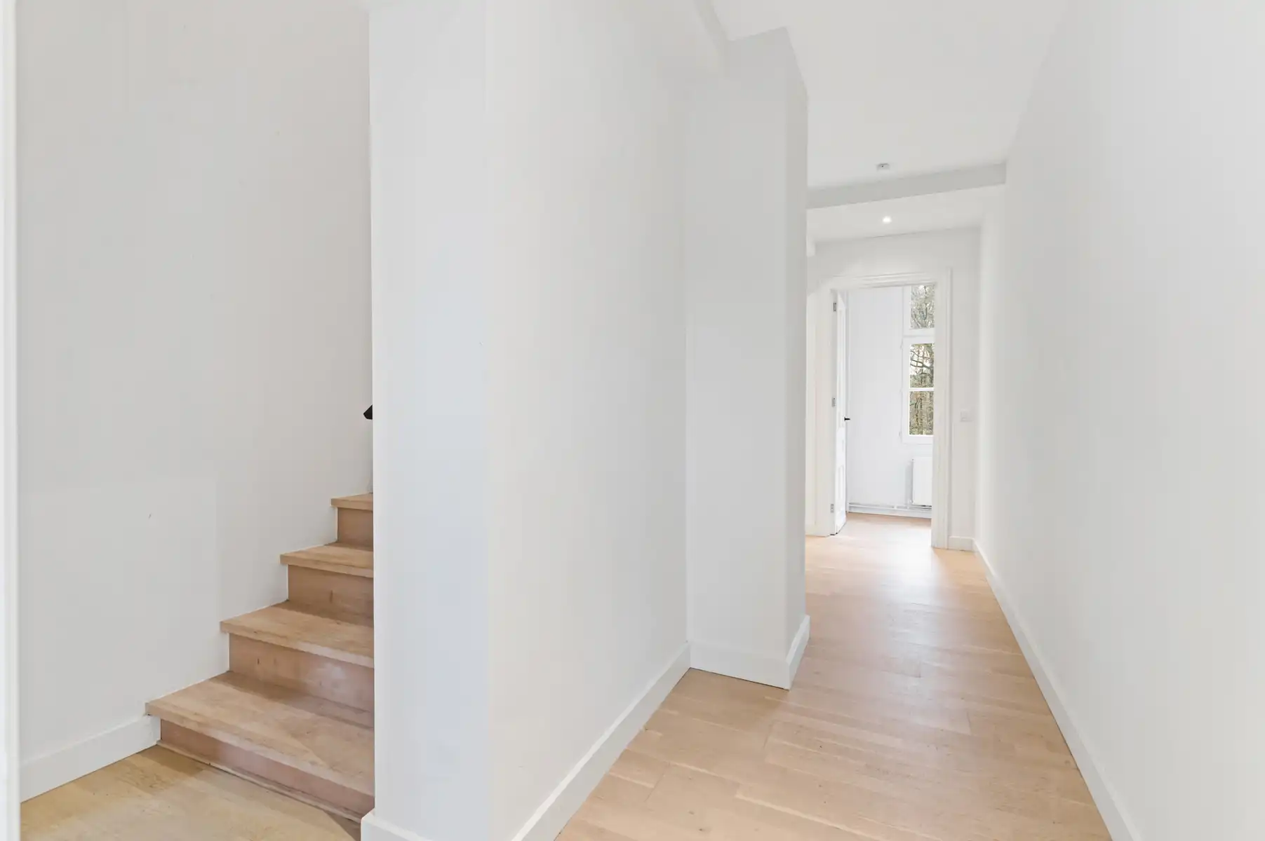 Unieke pastoriewoning in parktuin met uniek uitzicht foto 22