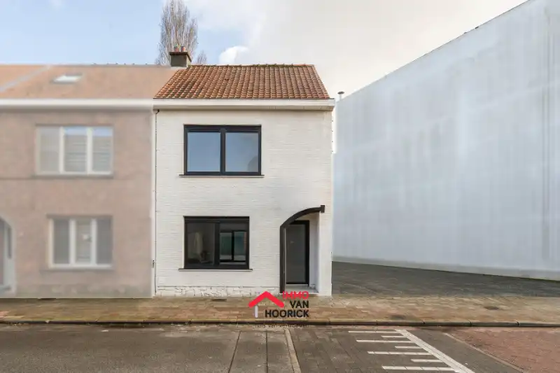 Mooie instapklare woning 3 slaapkamers! foto {{pictureIndex}}