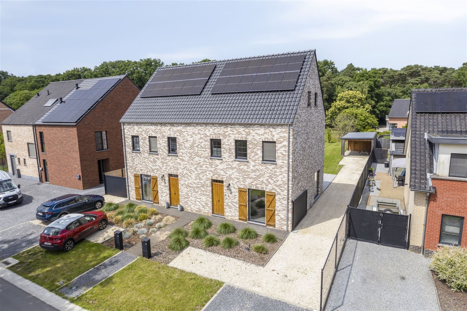 TE KOOP: Nieuwbouwwoning met 3 slaapkamers te Leopoldsburg!  foto 2