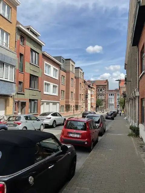 Stijlvolle Duplex te huur aan de Rue Félix Terlinden in Etterbeek - Geniet van modern comfort in een karaktervol gebouw uit 1938! foto 12