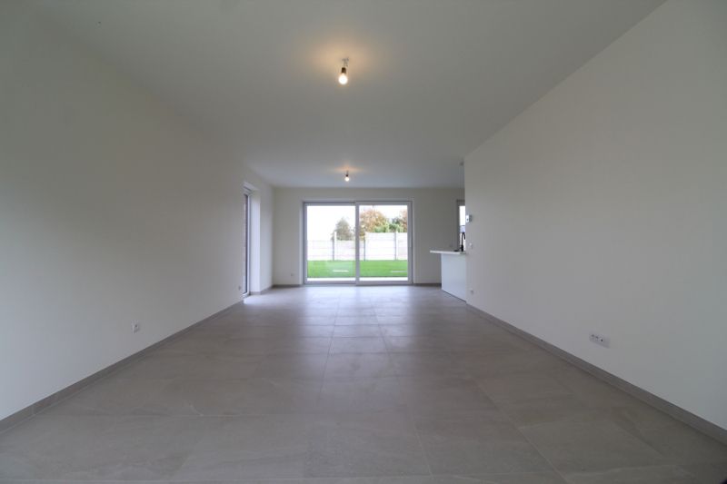 Nieuwbouwwoning te huur in Zonnebeke foto 3