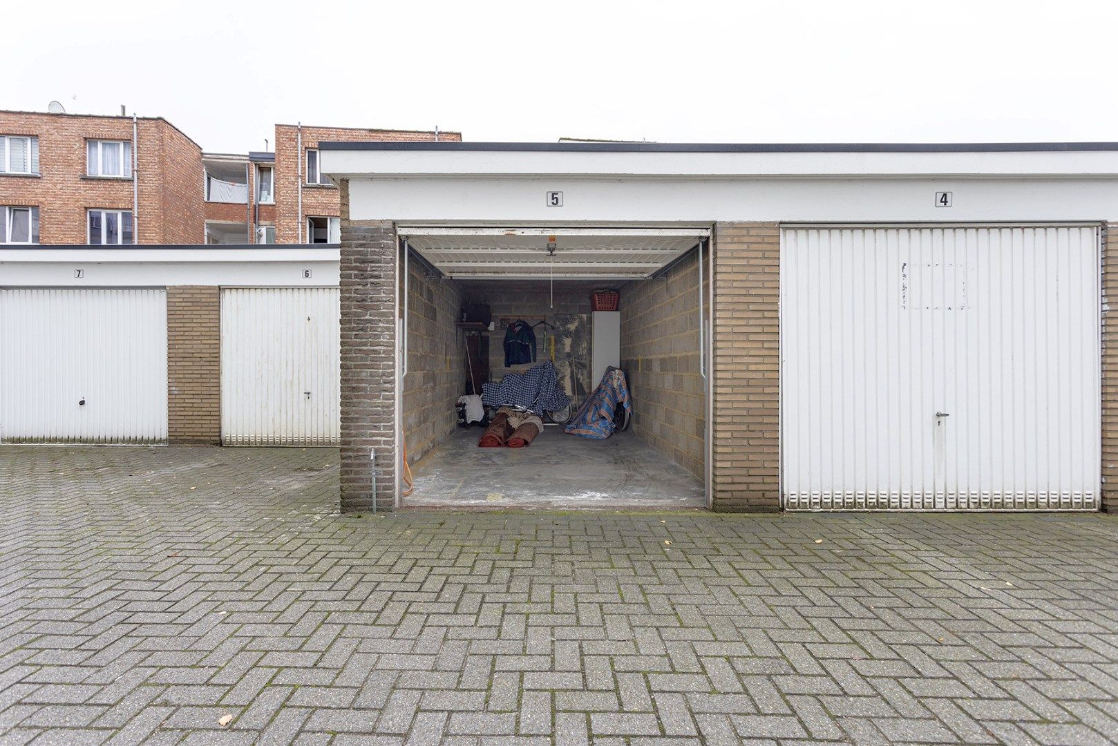 Appartement (9v) met 2 slaapkamers, terras en garagebox! foto 18