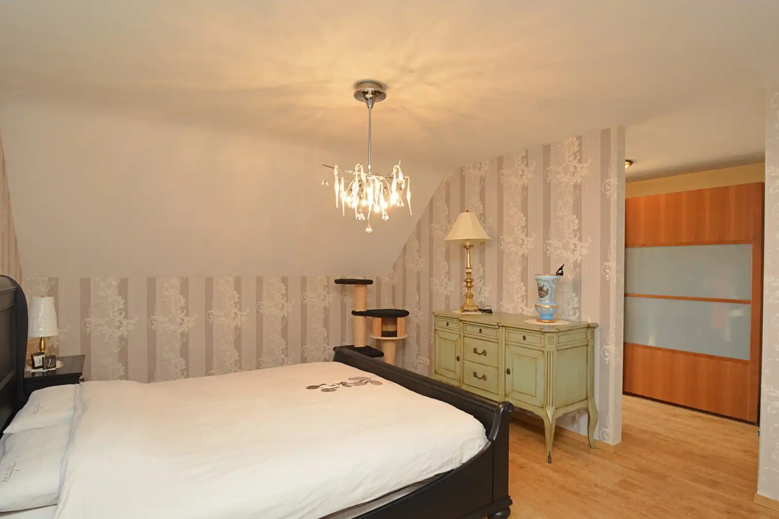 MOOI AFGEWERKTE DUPLEX CENTRUM BETEKOM foto 7