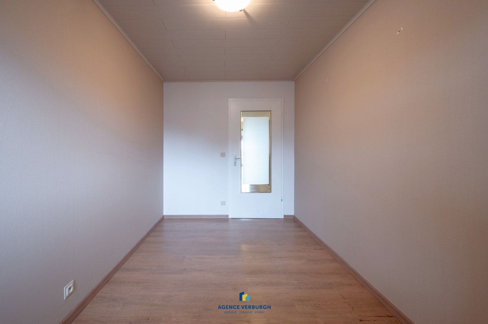 Lichtrijk 2-slpk appartement foto 15