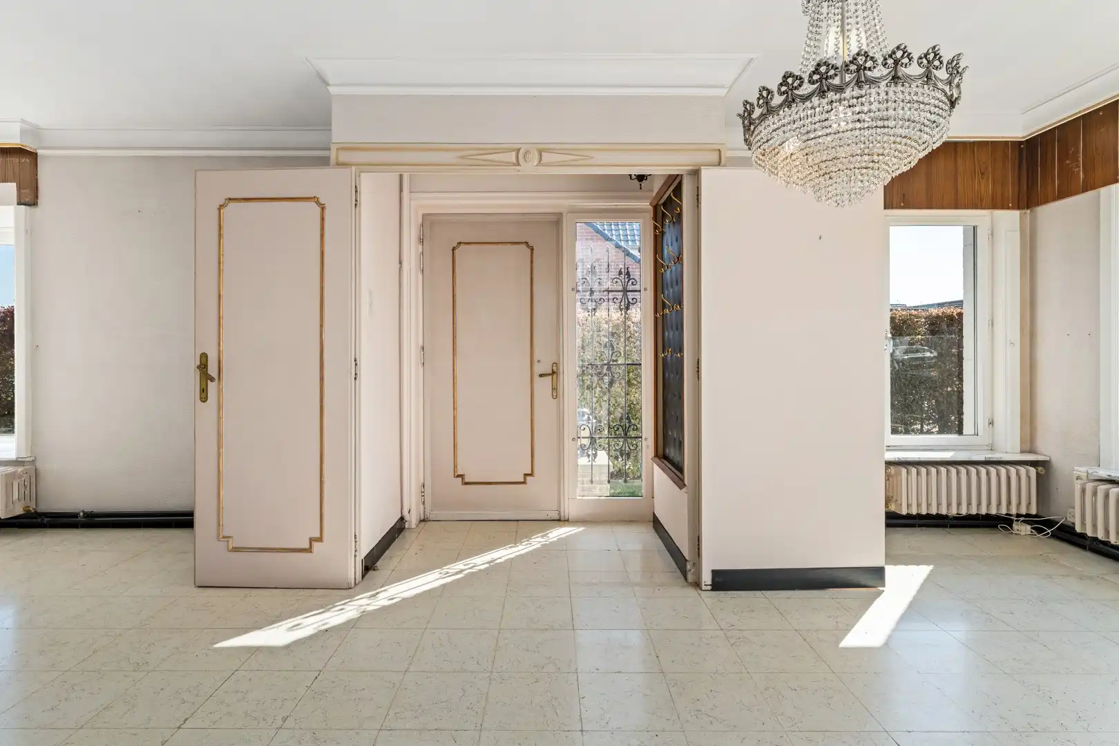 Lichtrijke woning te koop op een vlot bereikbare locatie foto 10