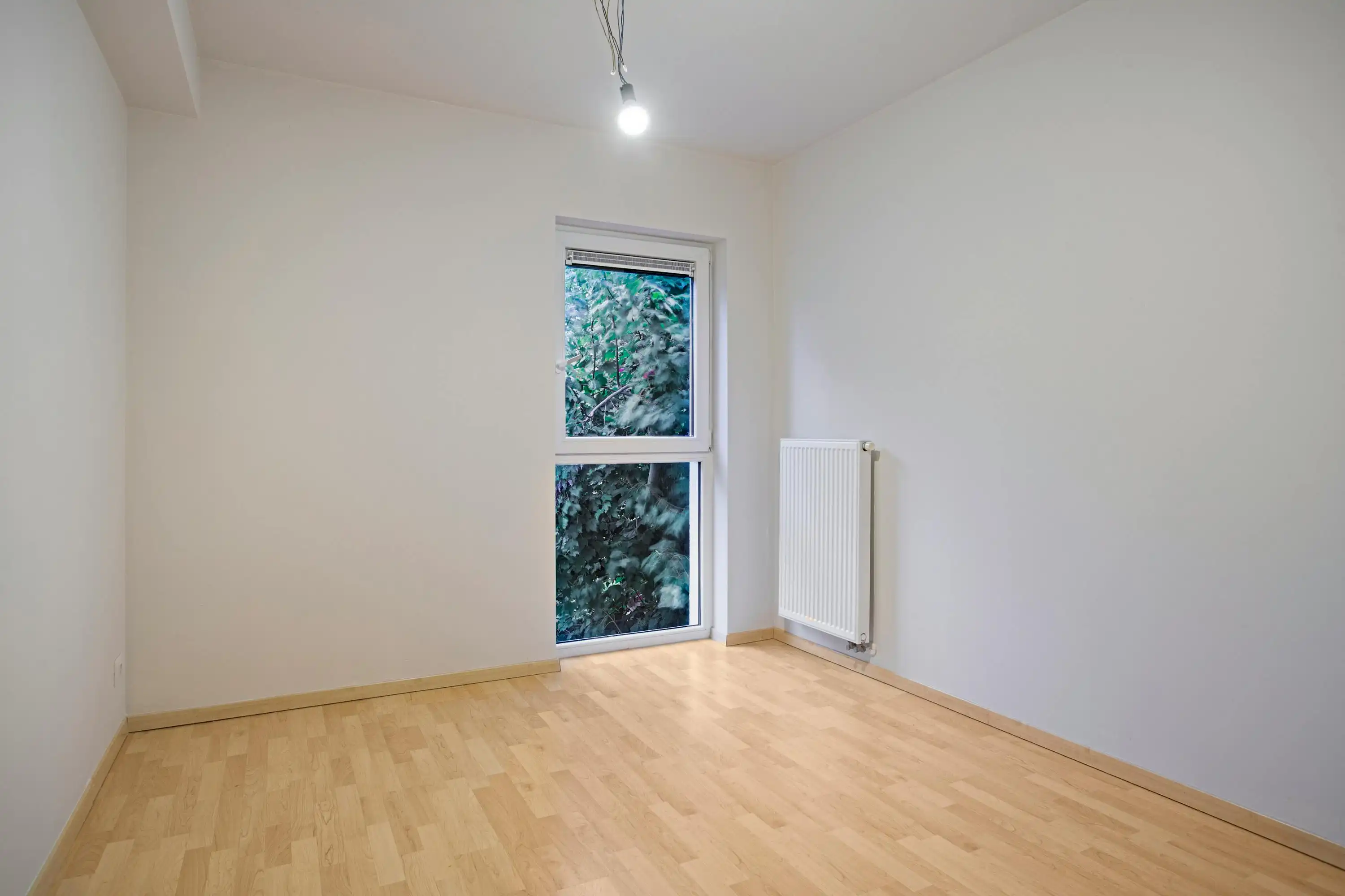 Instapklaar appartement met zonnig terras te koop in Rumbeke foto 9