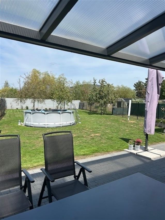 Mooi en landelijk, heel recent, 3 slpk., terras en tuin  foto 3