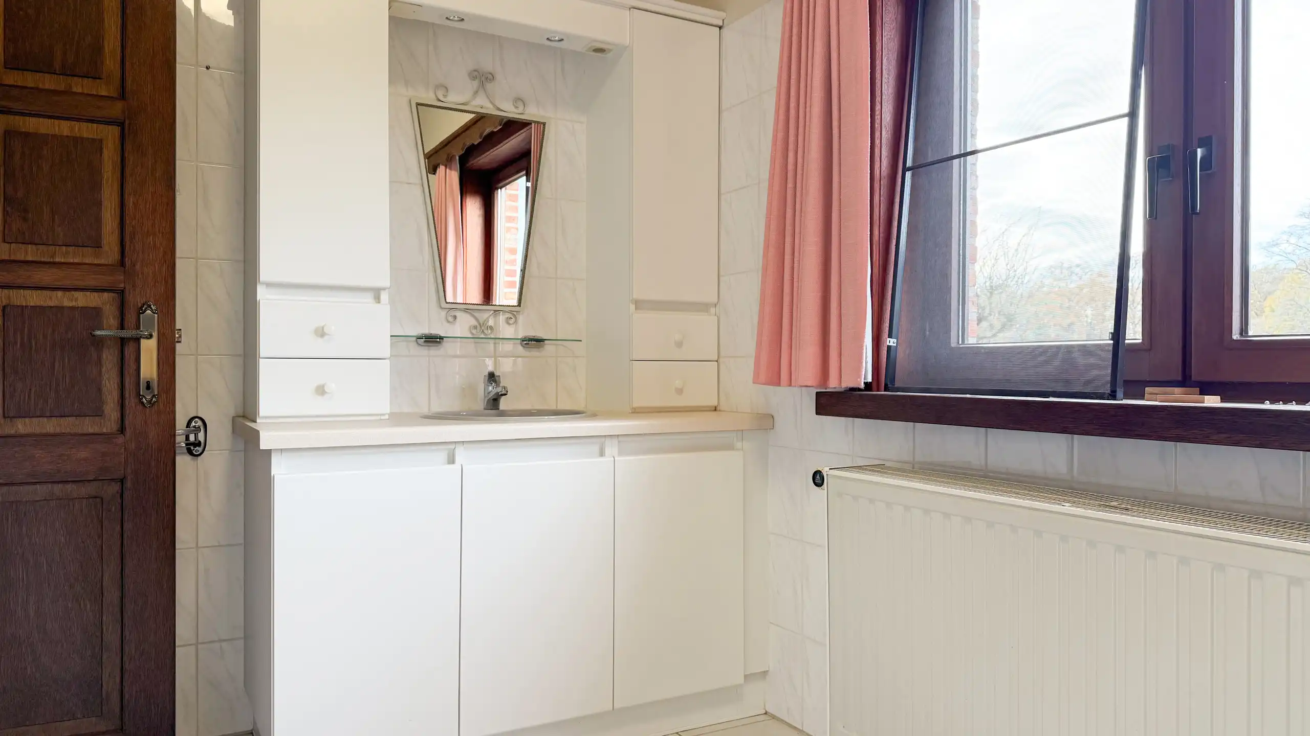 Exclusieve hoeve op 40are met bosrijke ligging te Paal! foto 21