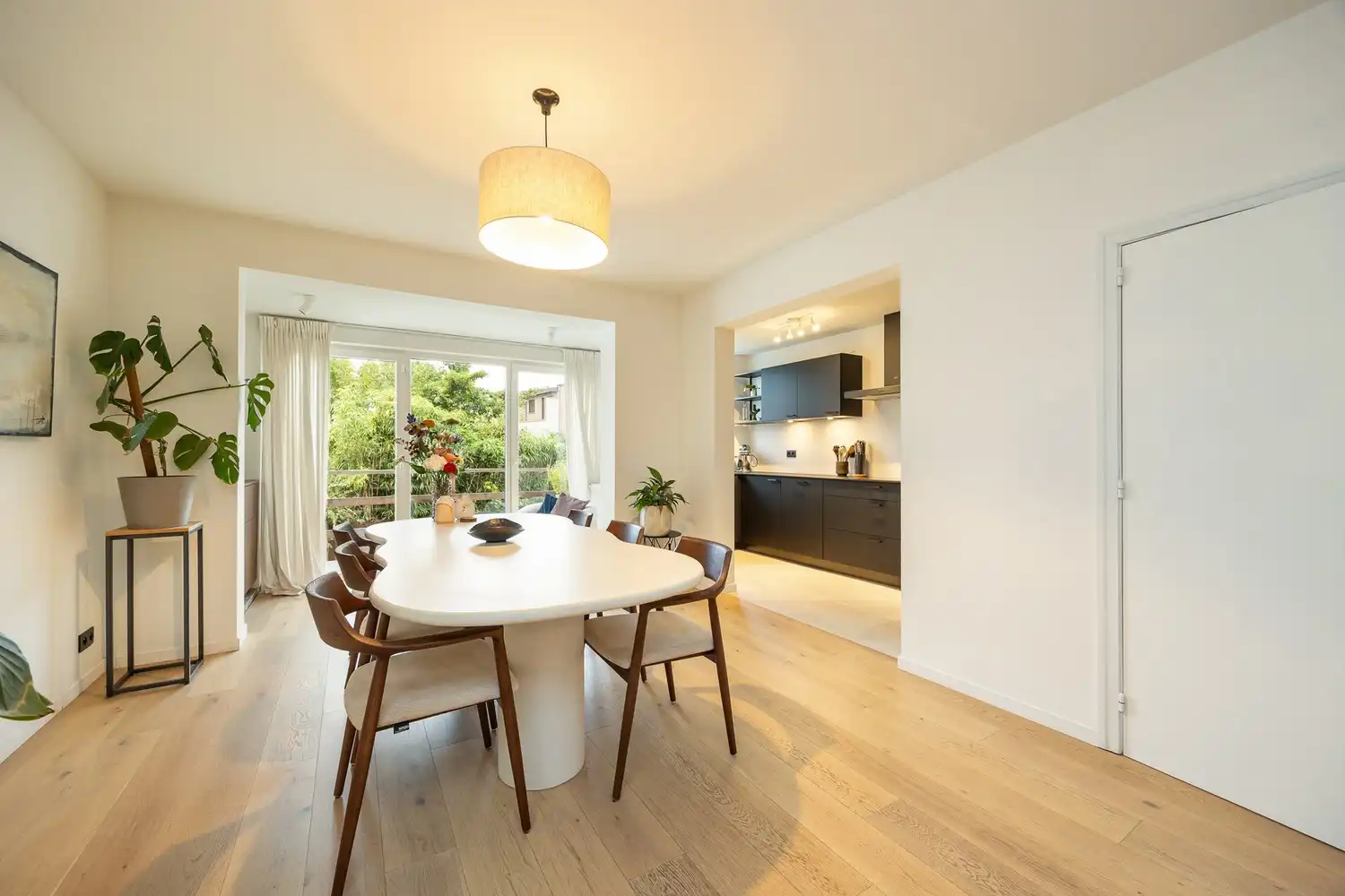 Stijlvolle bel-étage (170m²) met 3 à 4 slaapkamers, garage en tuin in Deurne-Zuid - EPC B! foto 7