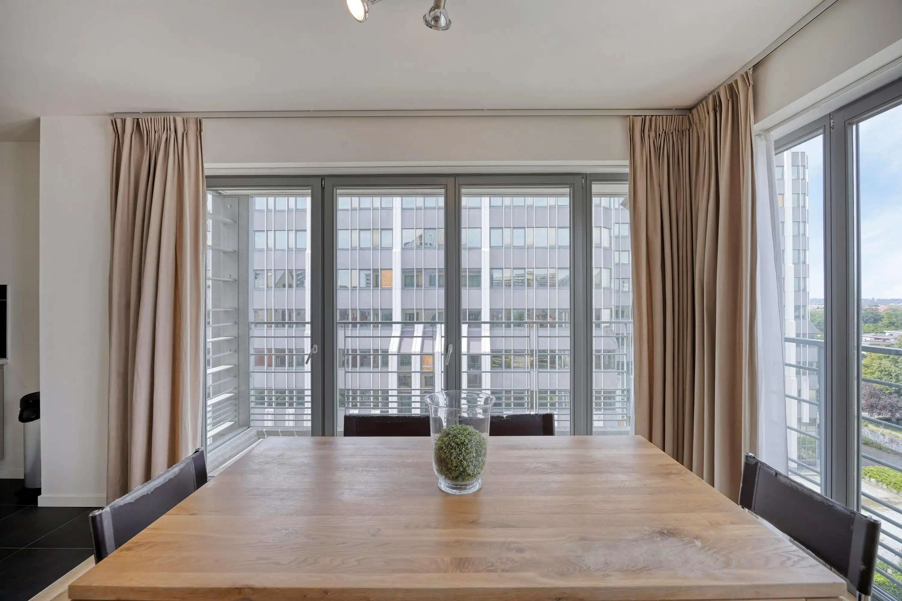 2-kamer appartement te koop in Evere aan de NAVO foto 9