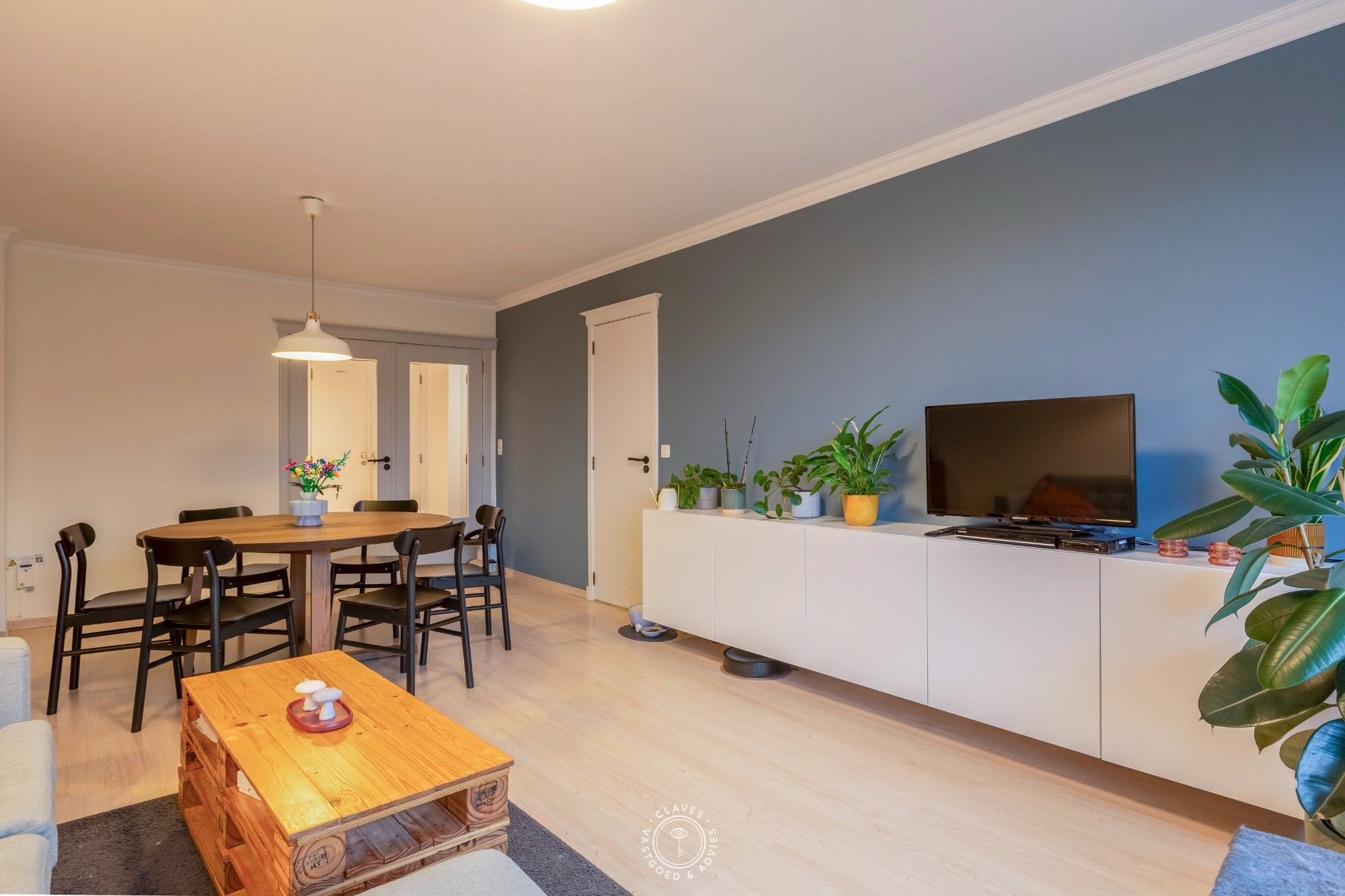 Zeer aangenaam en lichtrijk 3 slaapkamer appartement foto 3