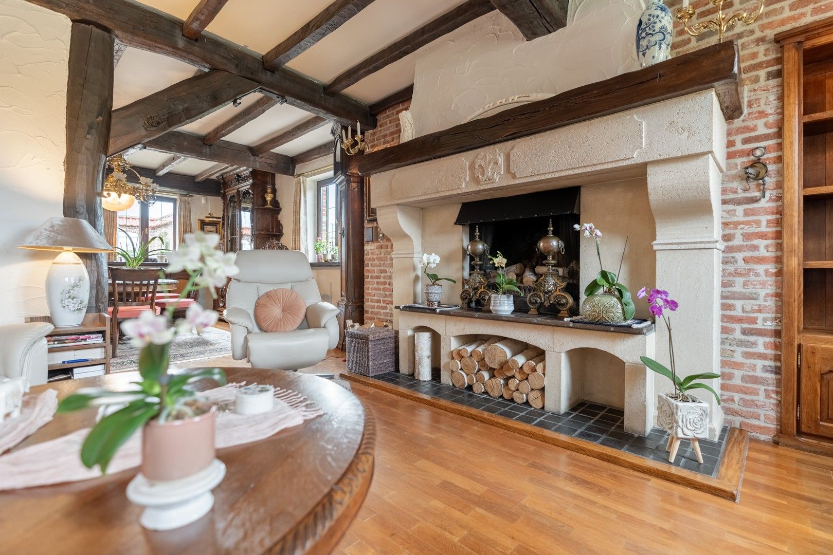 Karaktervolle bungalow met 2 slaapkamers in een rustige straat te Bunsbeek foto 7