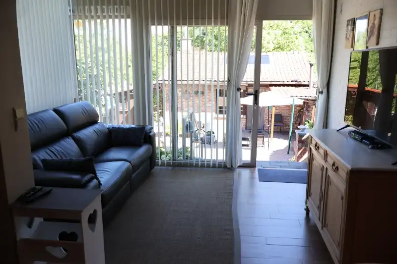 Zeer goed onderhouden woning op 3a84ca foto 13
