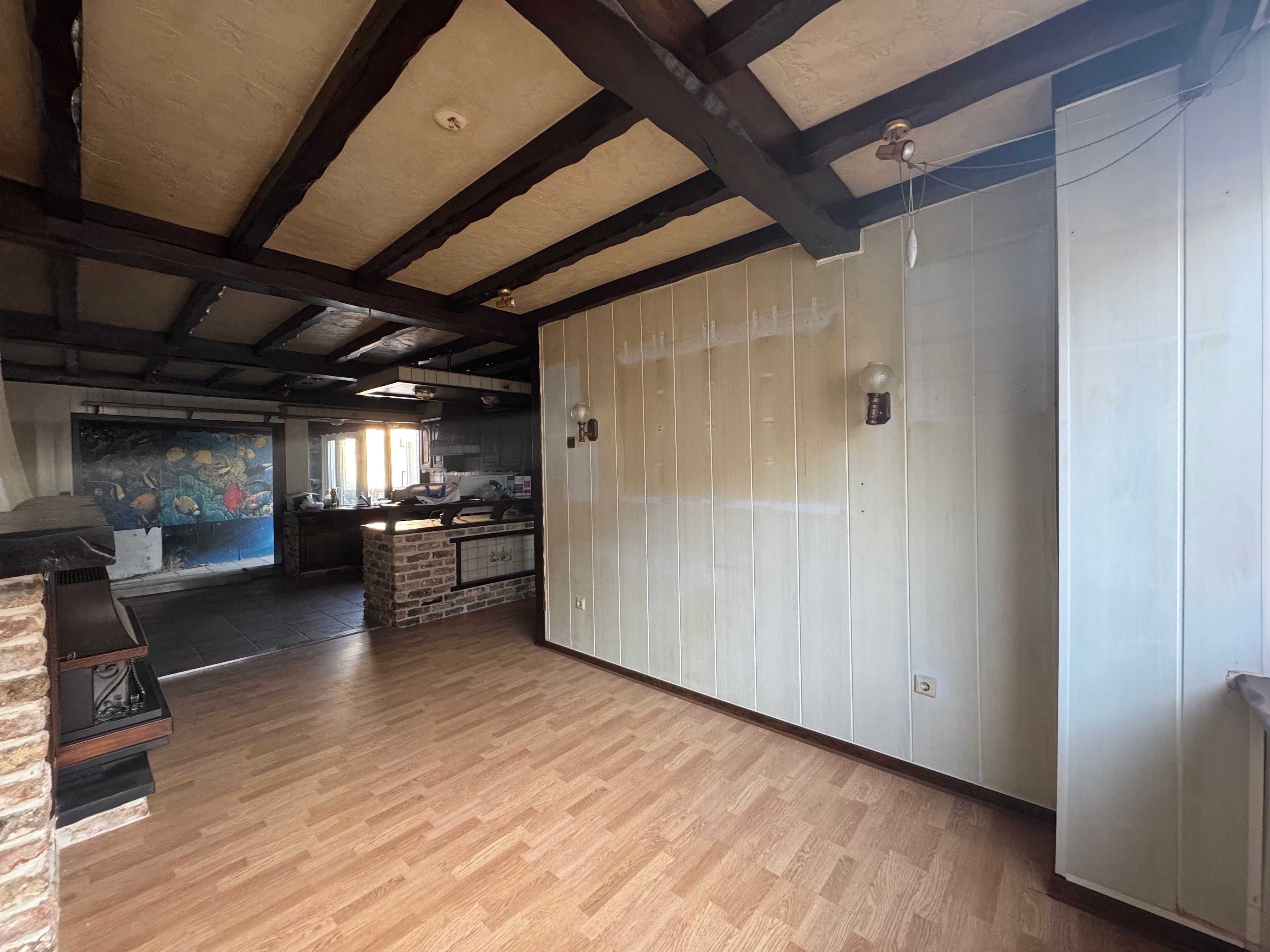 Te renoveren woning foto 5