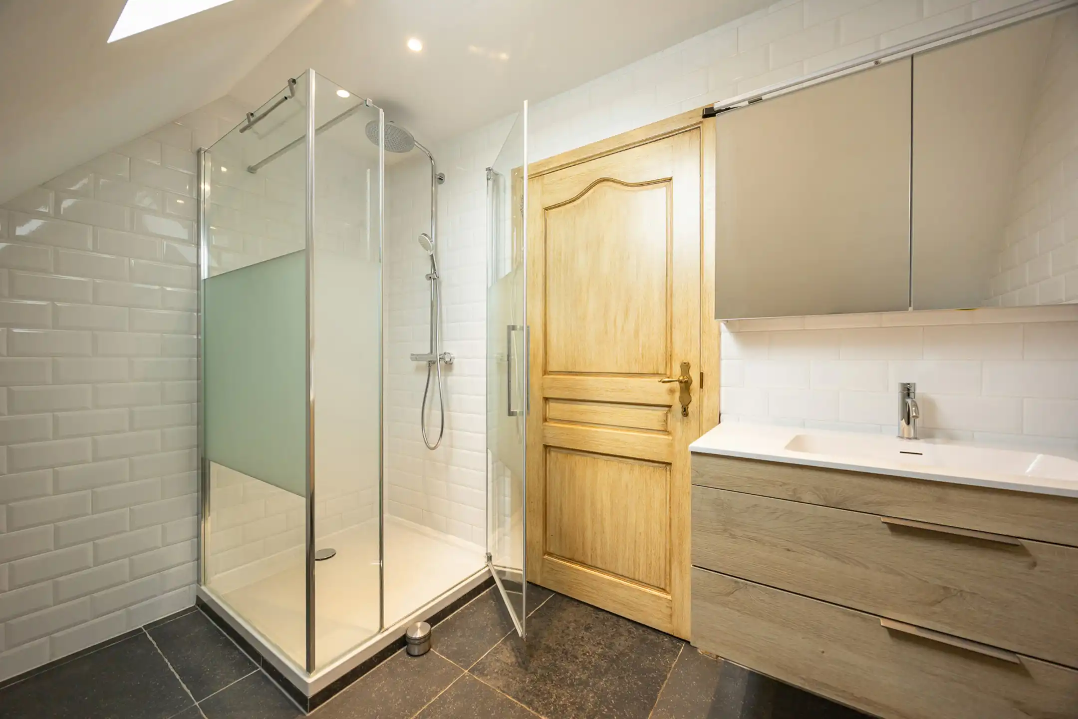 Instapklare woning met 4 slaapkamers op 865 m² foto 27
