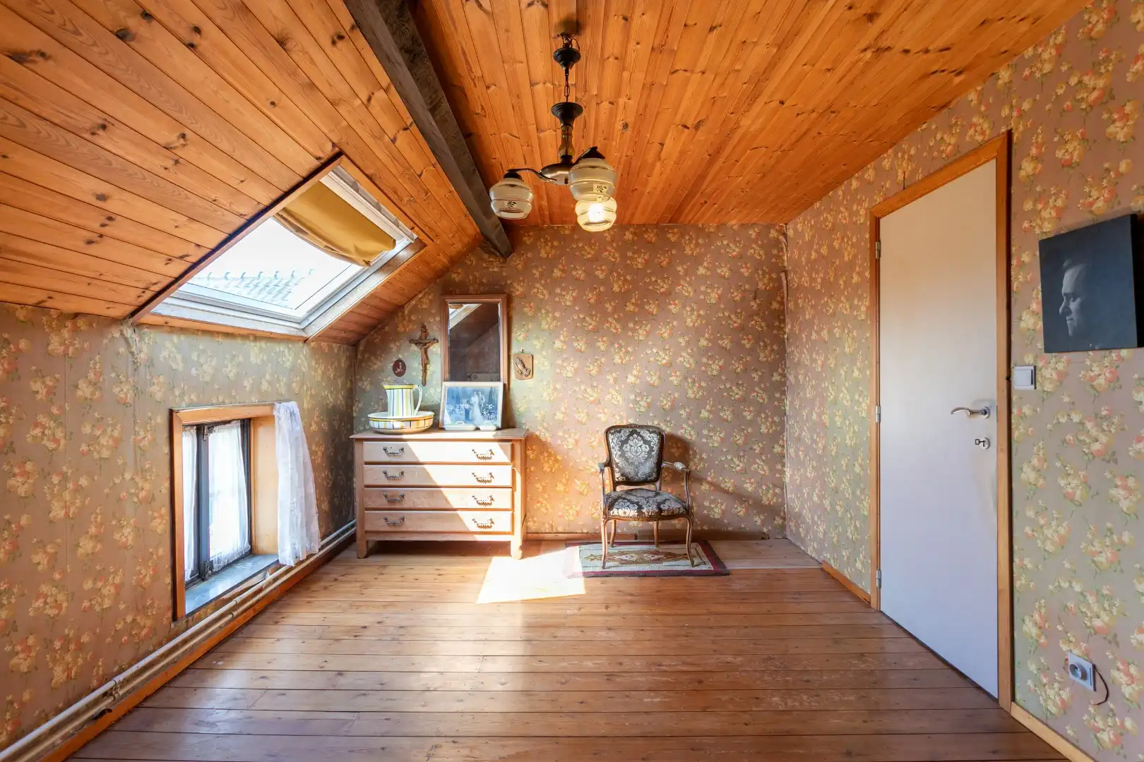 Charmante woning met karaktervolle binnenkoer te Beert foto 21