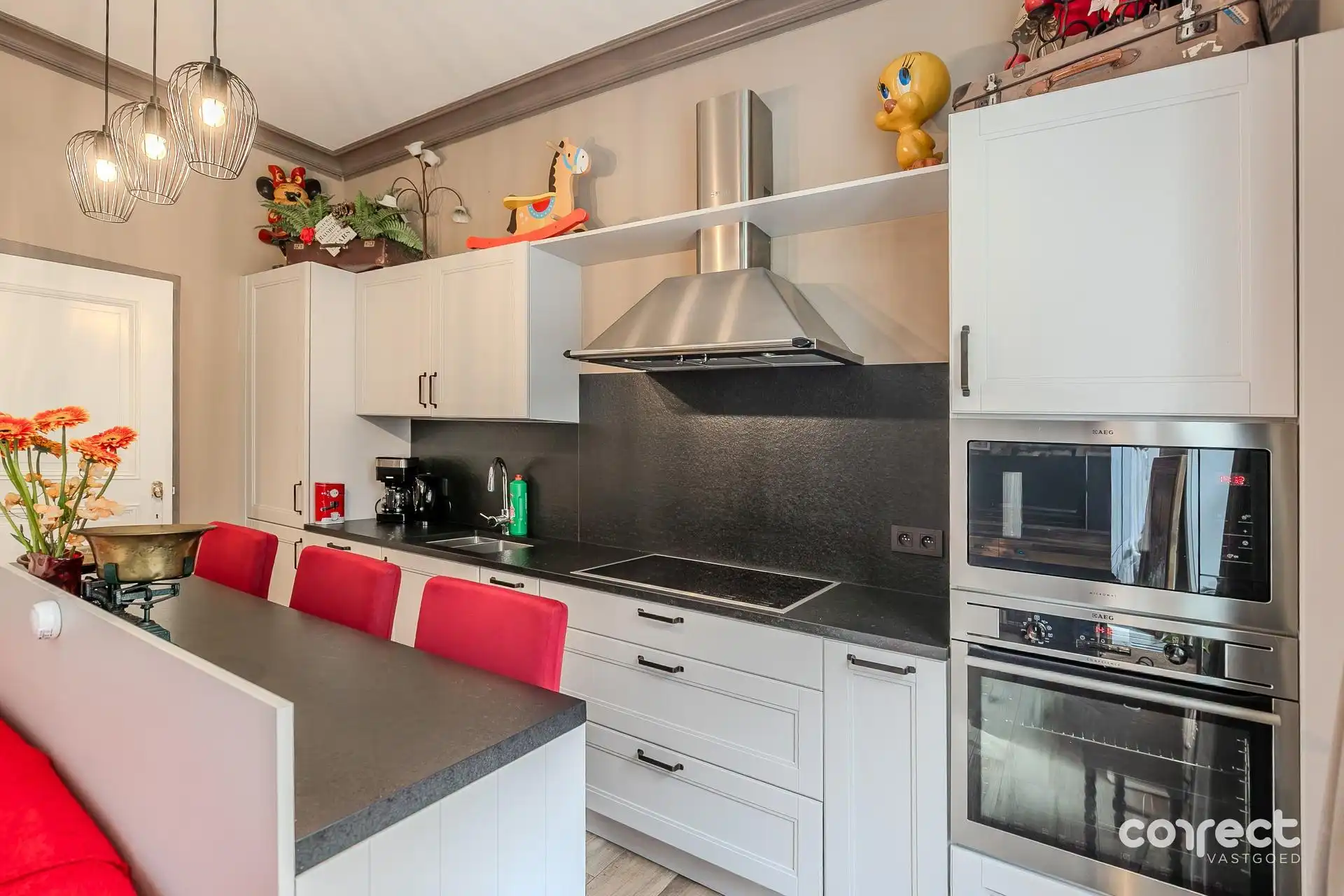 Charmant gelijkvloers appartement met tuinterras. foto 3