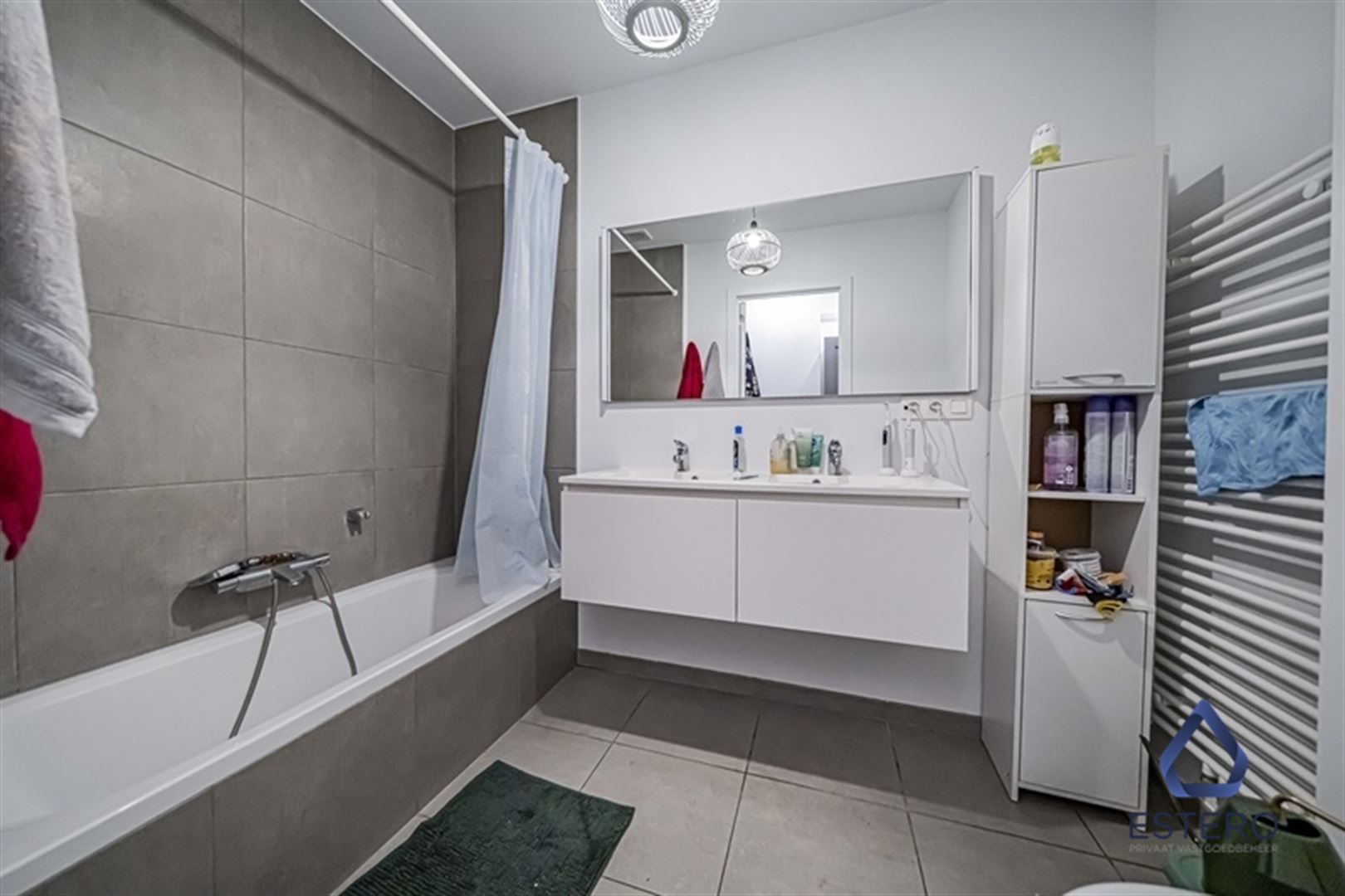 Ruim 3 slaapkamer appartement nabij het centrum van Brussel foto 8