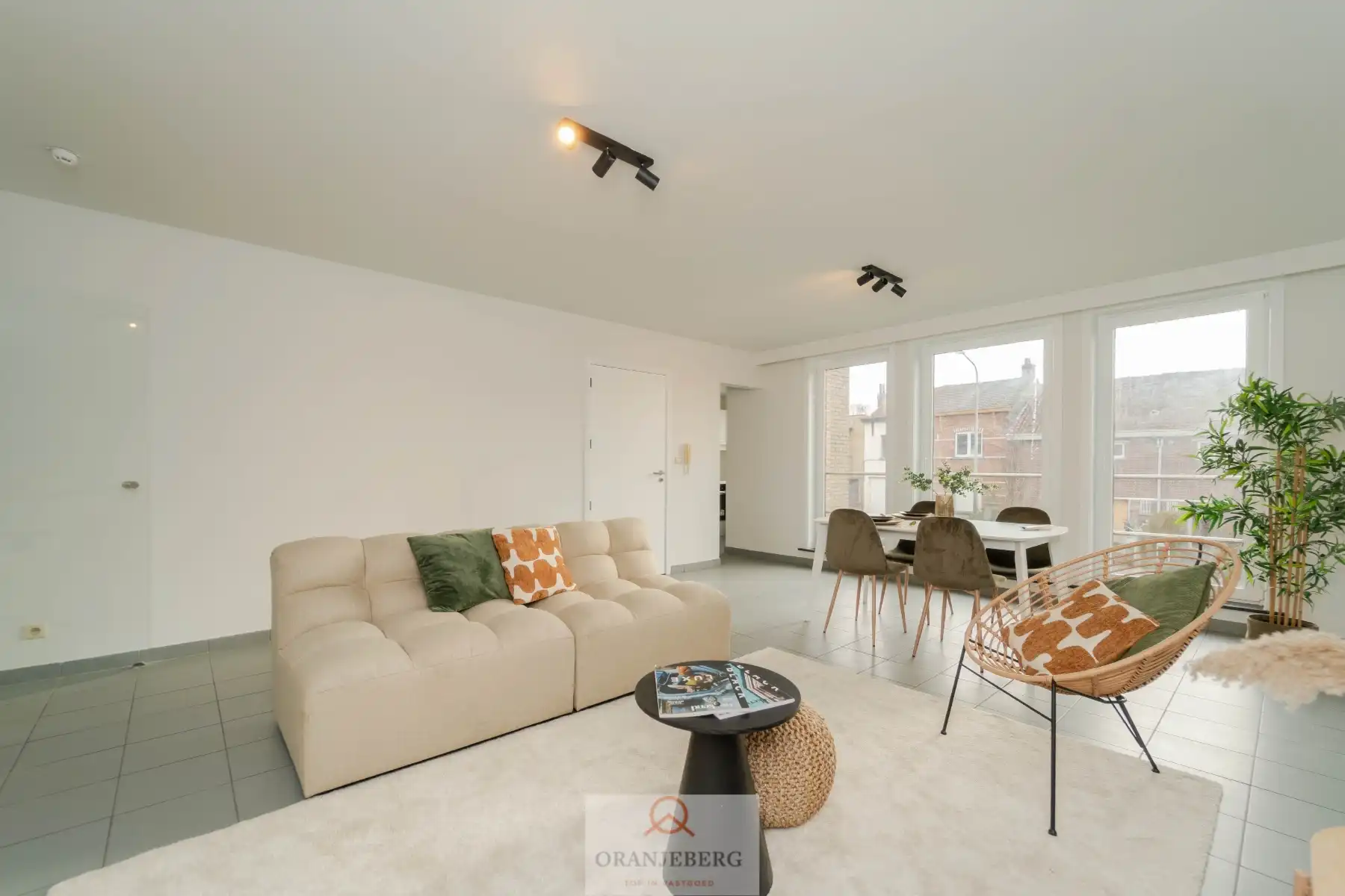 Lichtrijk 2-slpk appartement foto 6