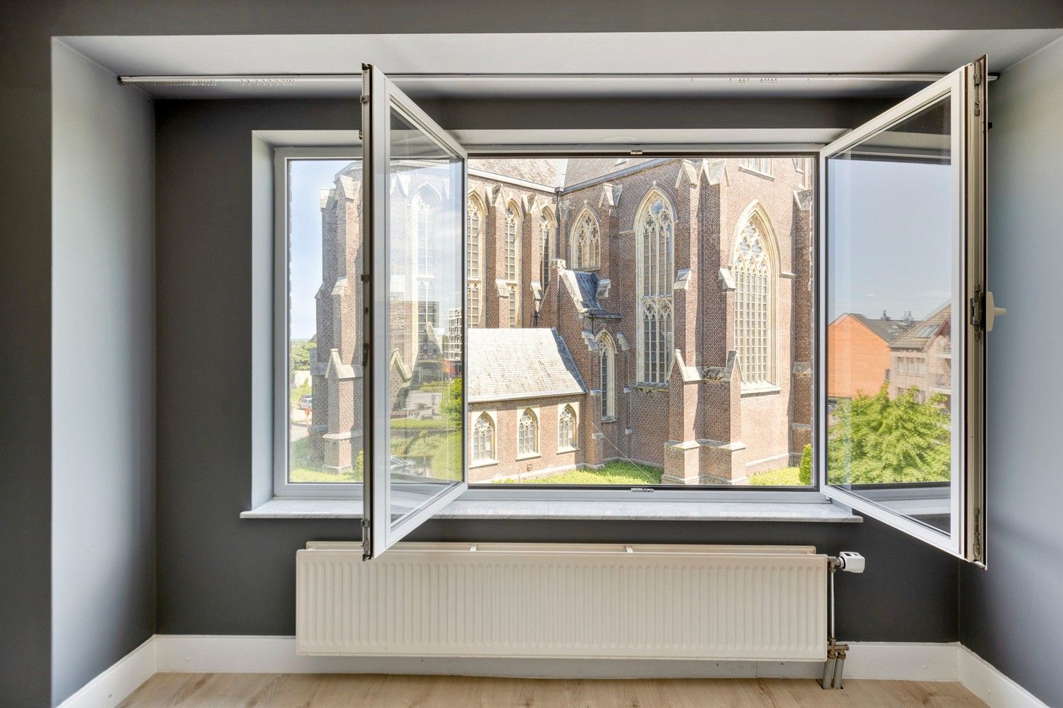 Ruim appartement met 3 slaapkamers in centrum Lanaken foto 7