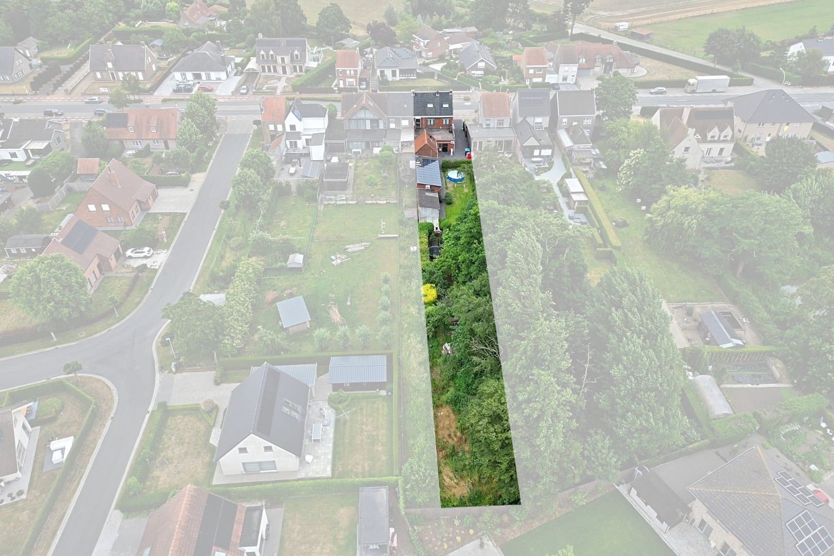Instapklare handelswoning op toplocatie in Torhout! foto 30
