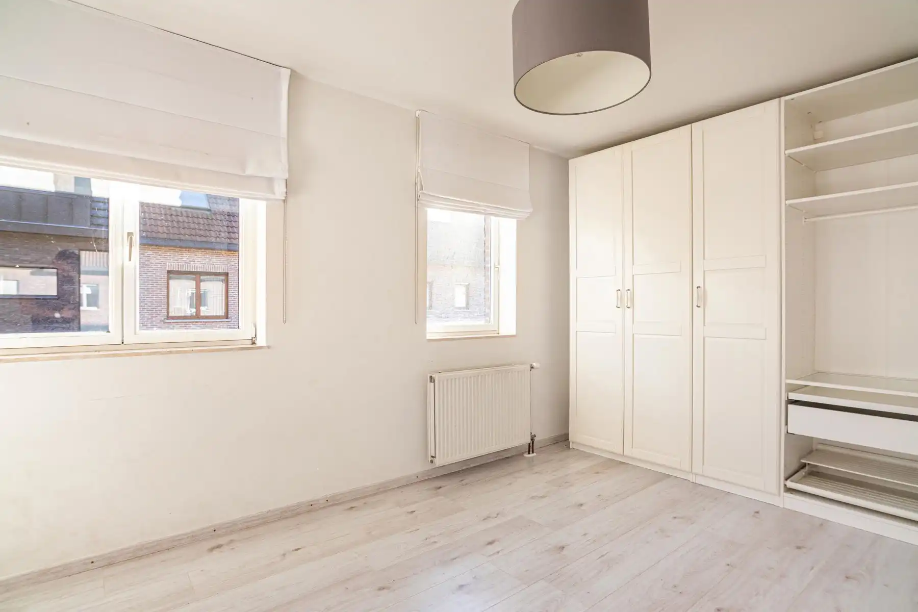 Instapklare, brede woning met uniek groen uitzicht foto 16