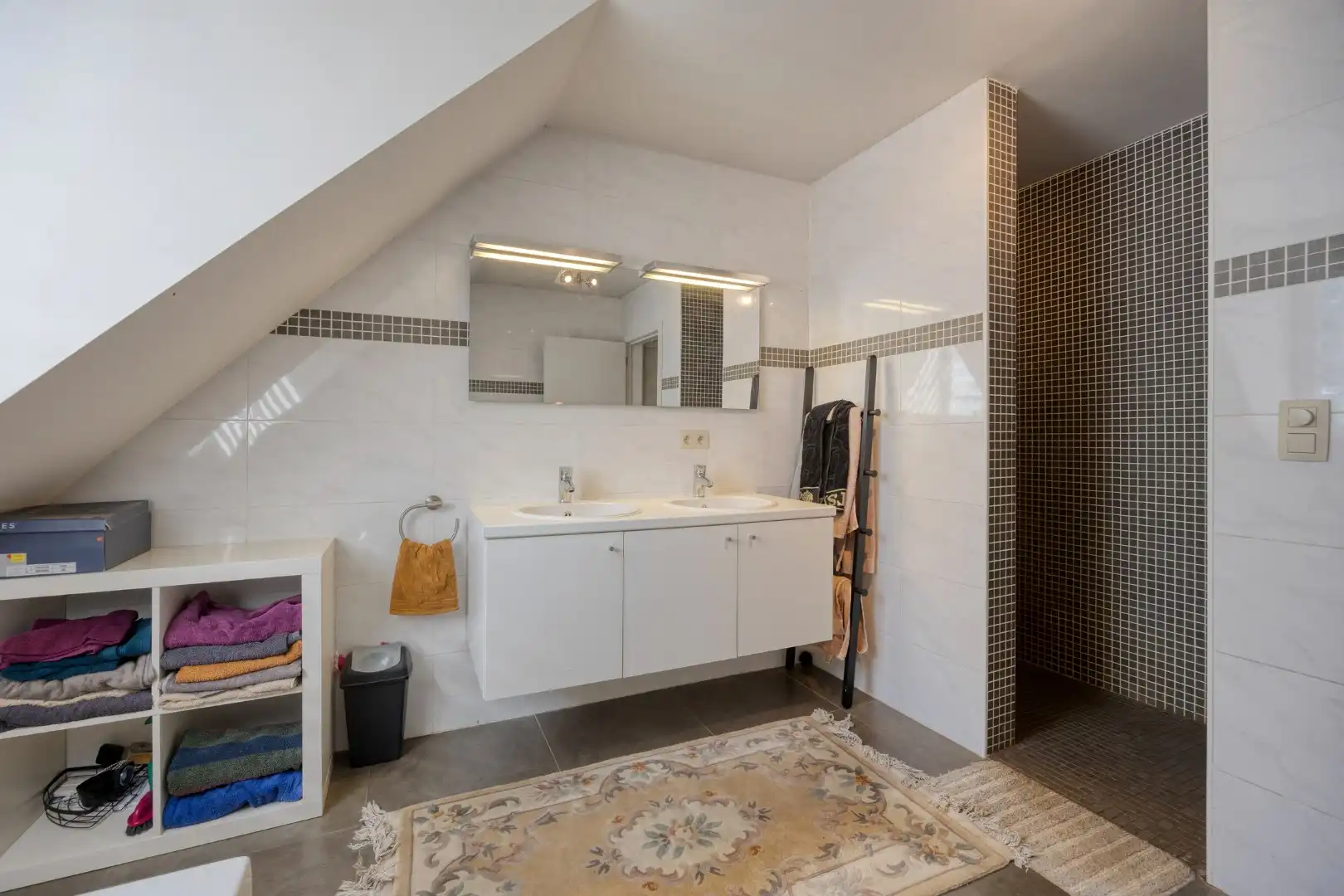 Uniek penthouse van 167 m² op toplocatie nabij het centrum van Mol! foto 15