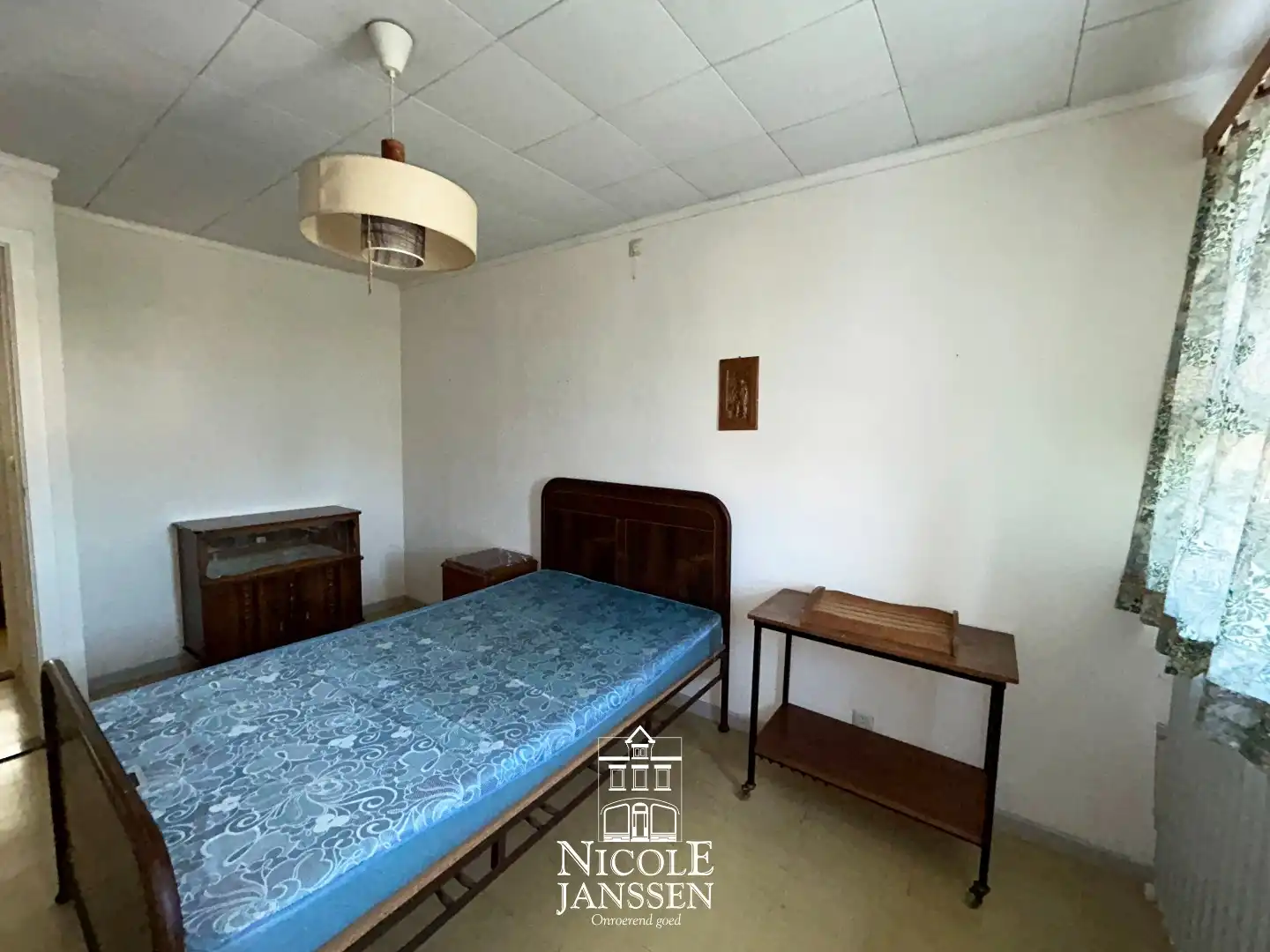 Halfvrijstaande gezinswoning foto 9