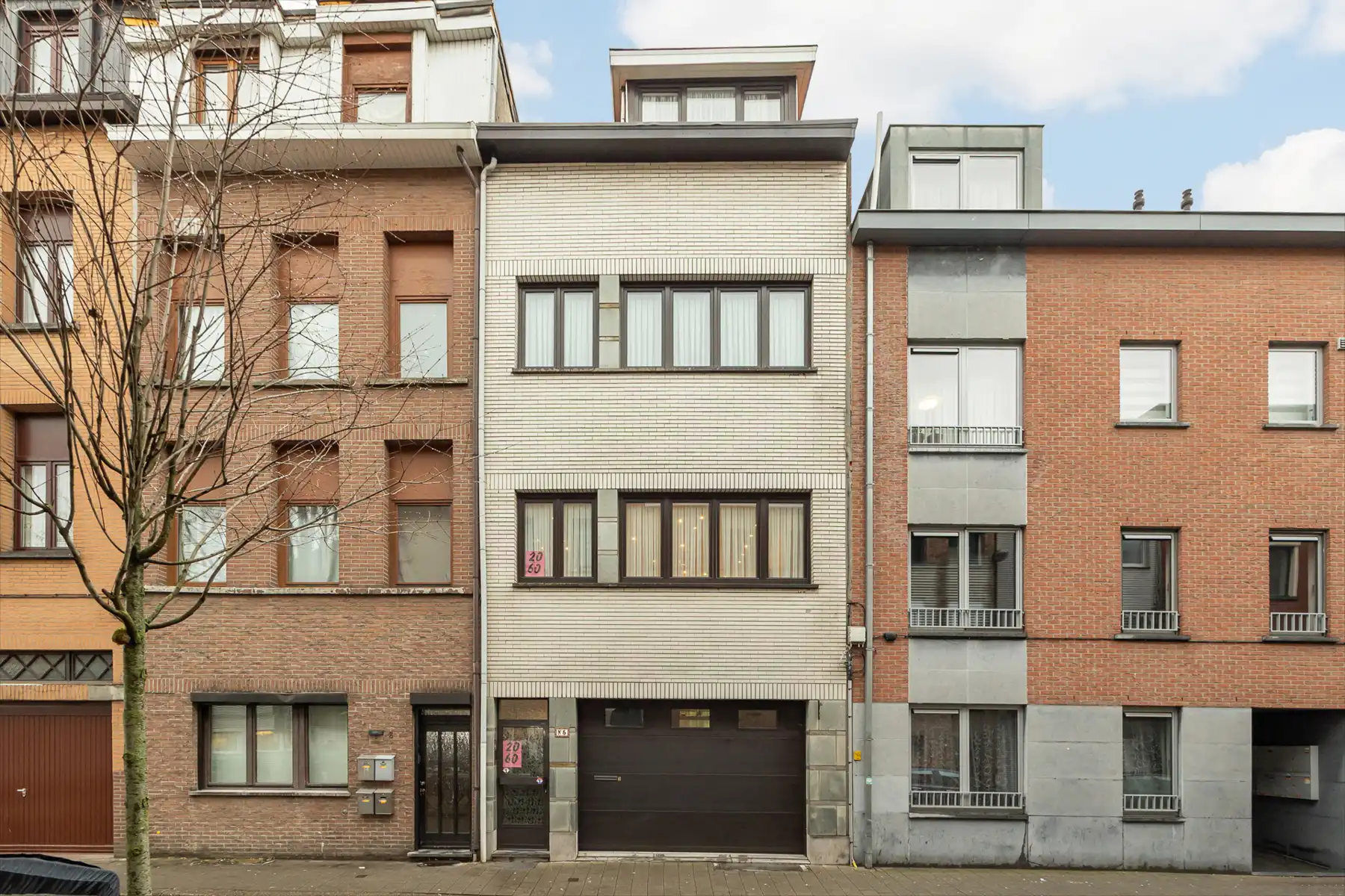 Hoofdfoto van de publicatie: Huis met veel potentieel