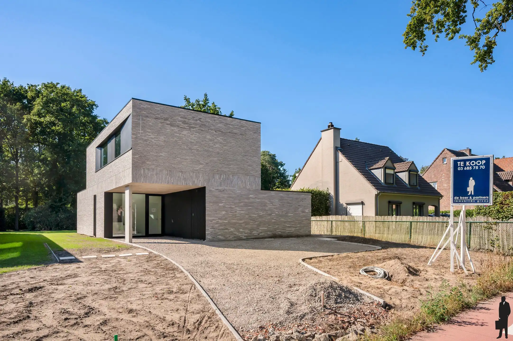 Exclusieve Nieuwbouwwoning met Hoogwaardige Materialen foto 36