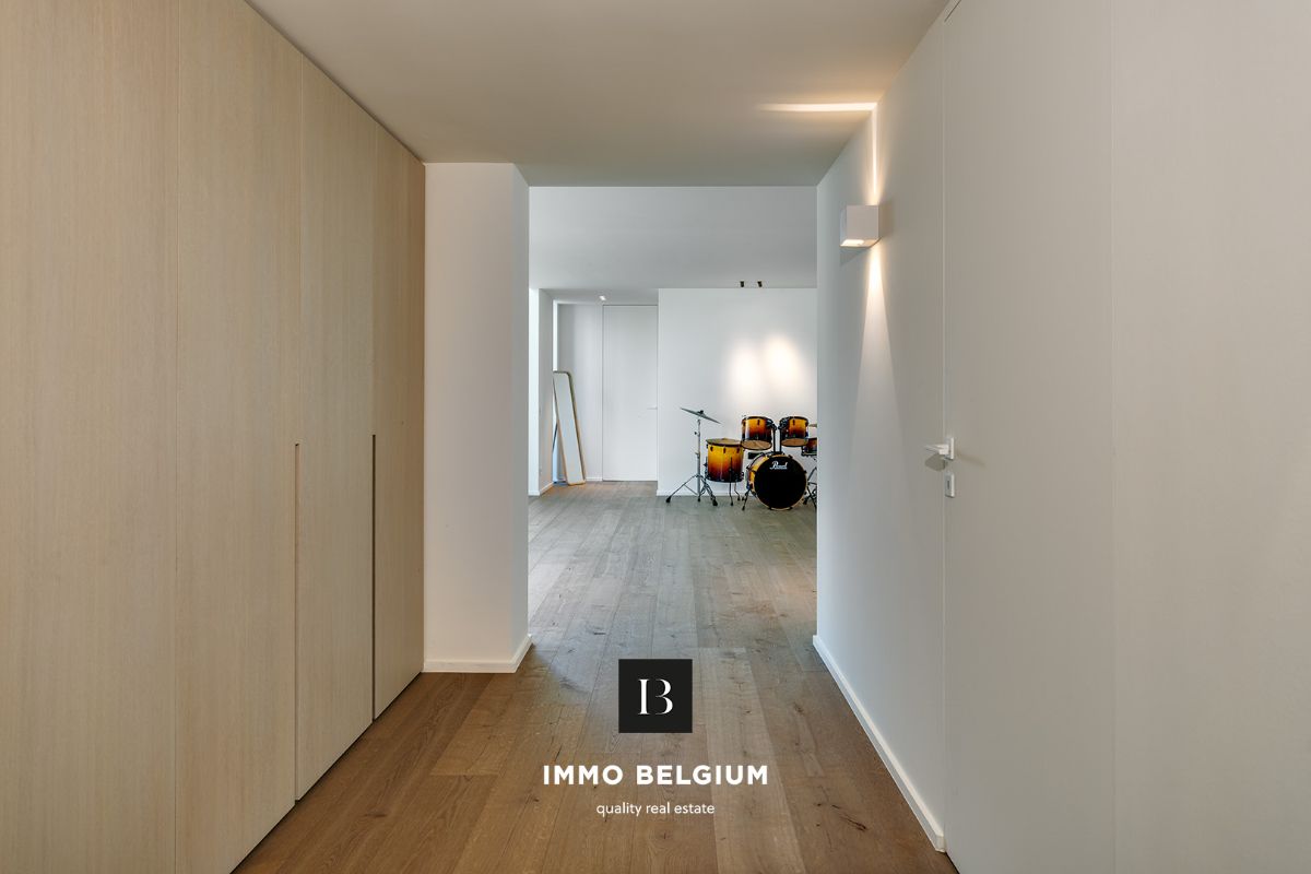Luxe villa langs de Duinbossen tussen De Haan en Wenduine foto 13