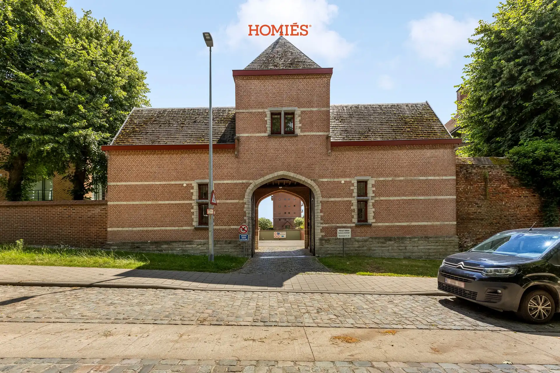 Ruim gelijkvloersappartement met zonnige privatieve tuin en veel privacy foto 16