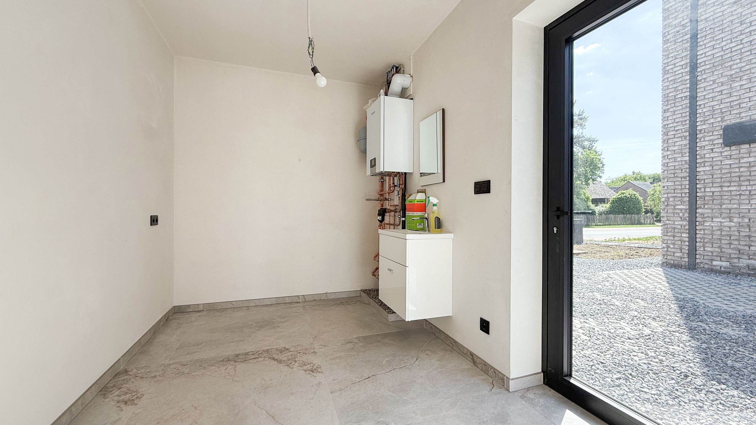 Volledig instapklare nieuwbouwwoning met 3/4slpk te Koersel! foto 16