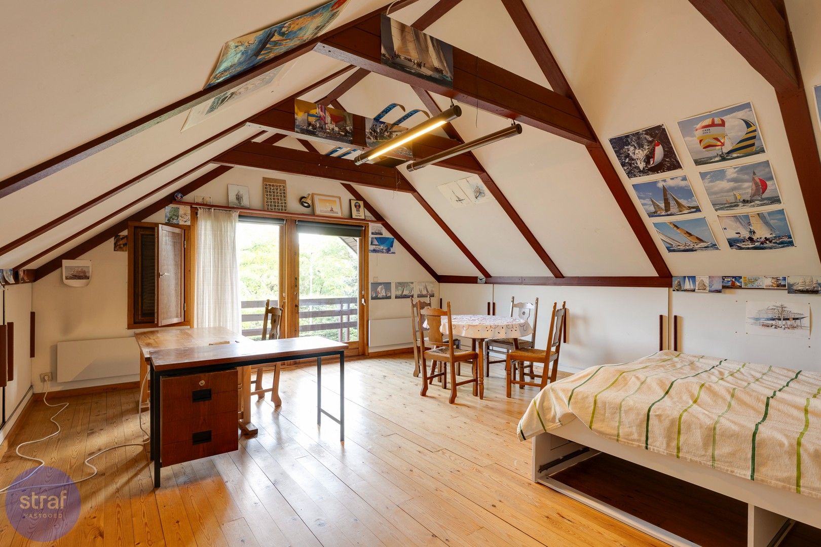 Villa in het groen op Linkeroever foto 17