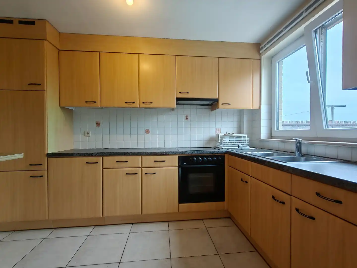 Gezellig gelijkvloers appartement te Schellebelle foto 3