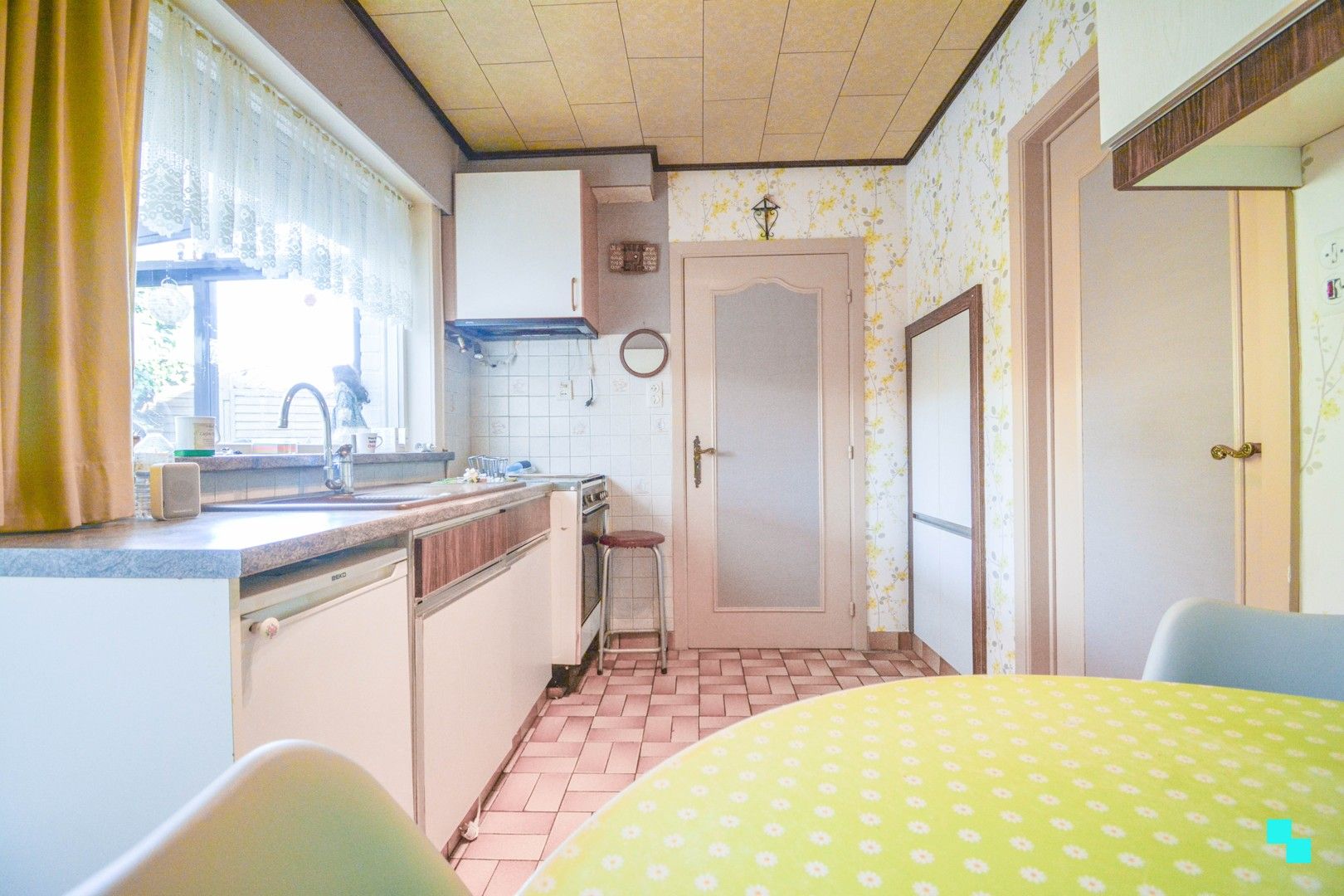 Te renoveren HOB met vier slaapkamers te Hooglede foto 7