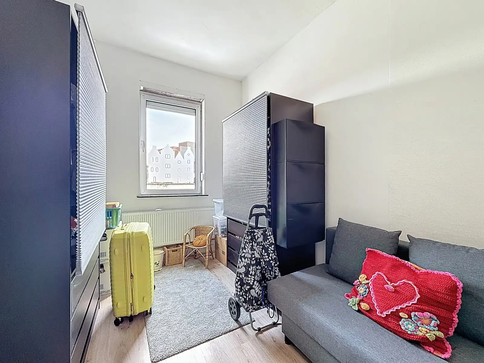 Charmante woning met 2 (3de mogelijk) slpks + koer foto 12