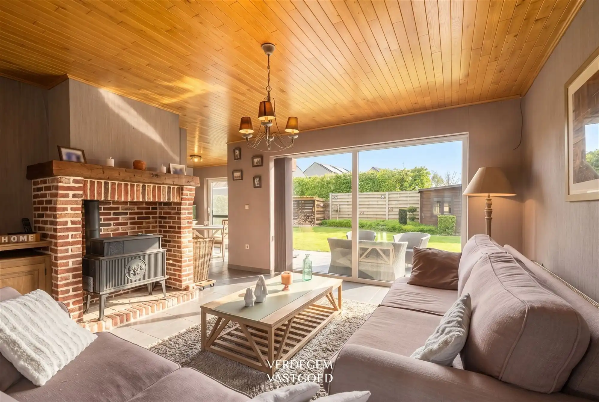 Rustig wonen in een heerlijk polderdorp: knappe woning met 3 slaapkamers foto 4